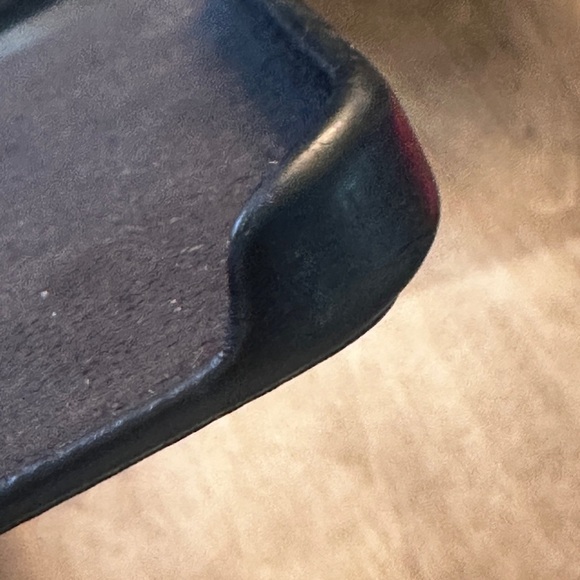 Authentic Louis Vuitton Iphone 15 Pro - Picture 10 of 10